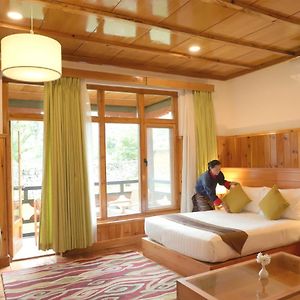 Tenzinling Resort